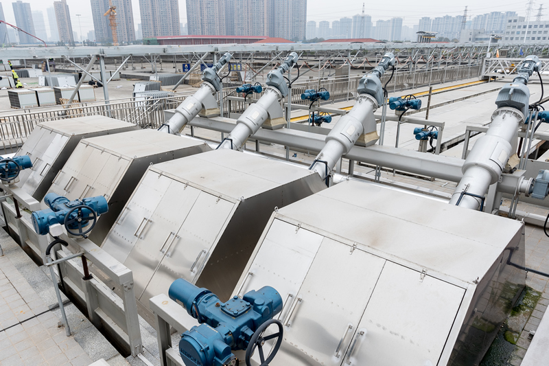 OA?型楔形式螺旋格栅除污机